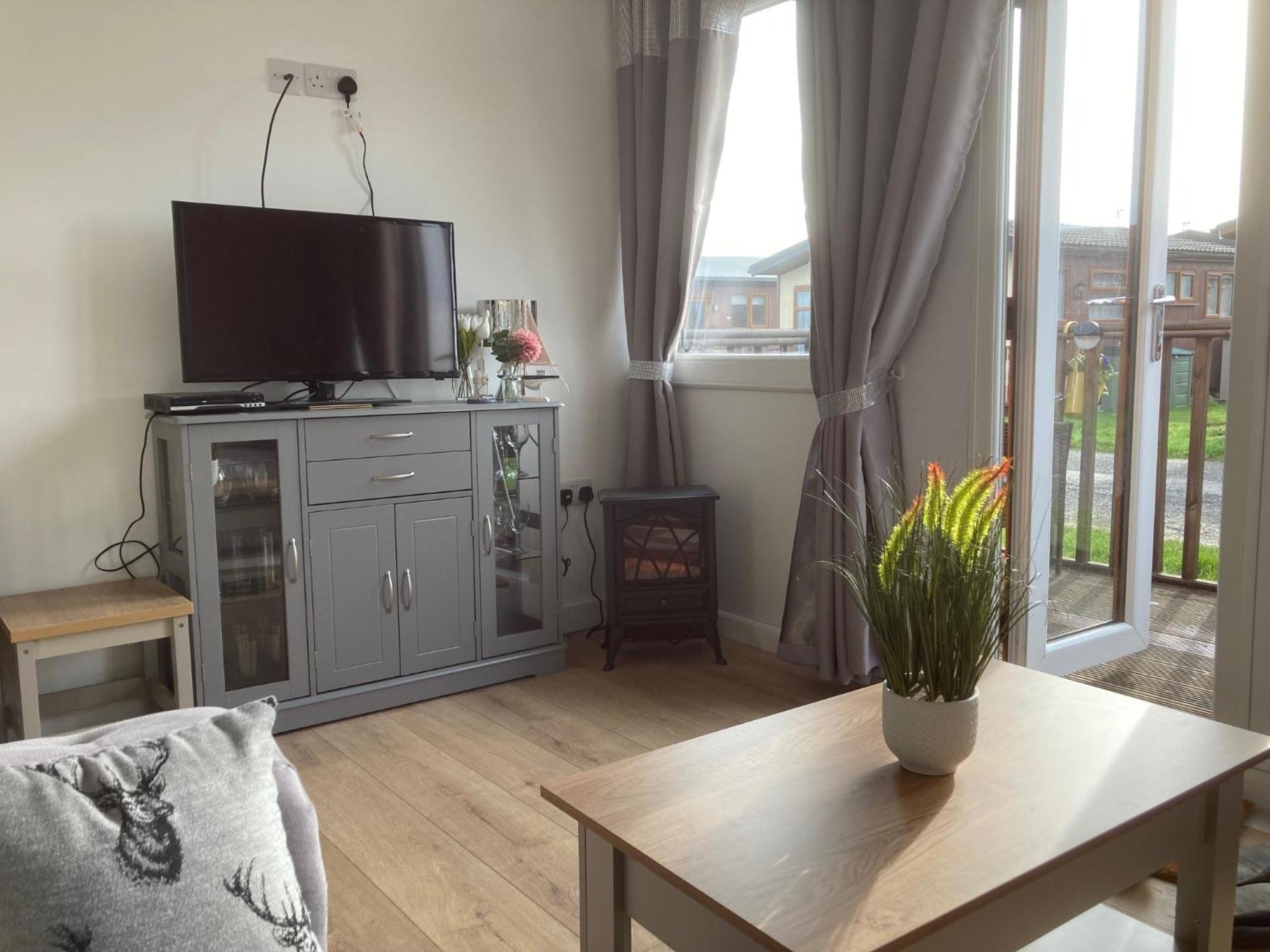 J16 Mablethorpe Pet Friendly Chalet Extérieur photo