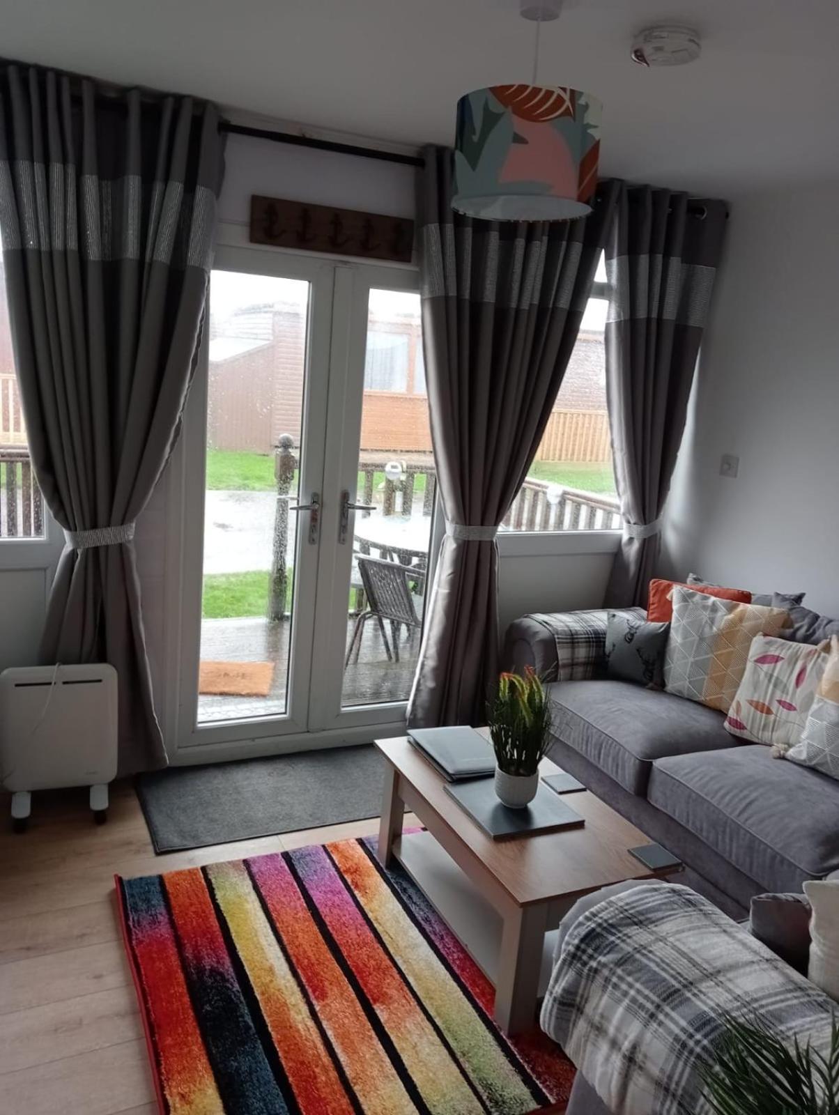 J16 Mablethorpe Pet Friendly Chalet Extérieur photo